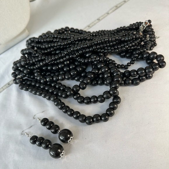 Long bold multi strand black bead necklace earrings set - Picture 8 of 8